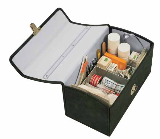 bollmann-trousse-infi-cuir-ouverte
